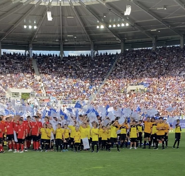 KSC Stadioneröffnung mit dem FC Liverpool und 18 Jungs vom FC Weiher